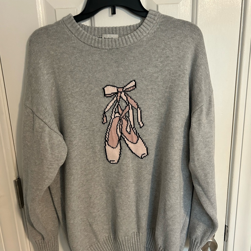 Aritzia Gray Ballet Icon Sweater
